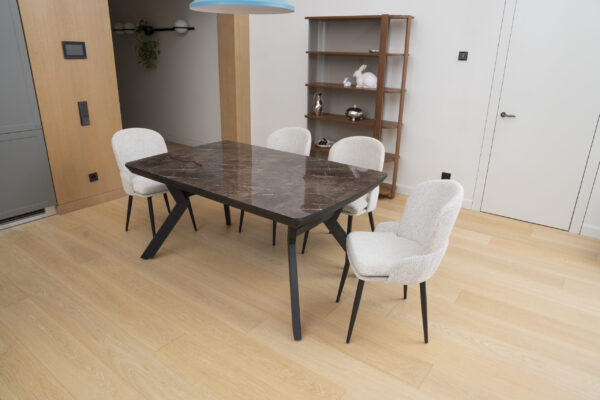 privee 49 scaled 1.jpg