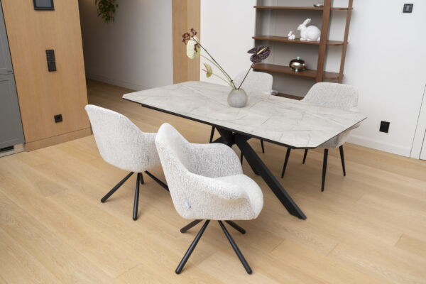 privee 72 scaled 1.jpg
