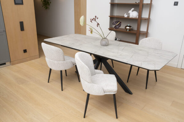 privee 76 scaled 1.jpg