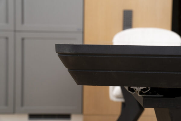 privee cam2 0983 scaled 1.jpg