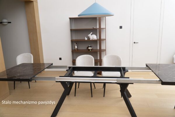 privee cam2 0987 1 scaled 1.jpg