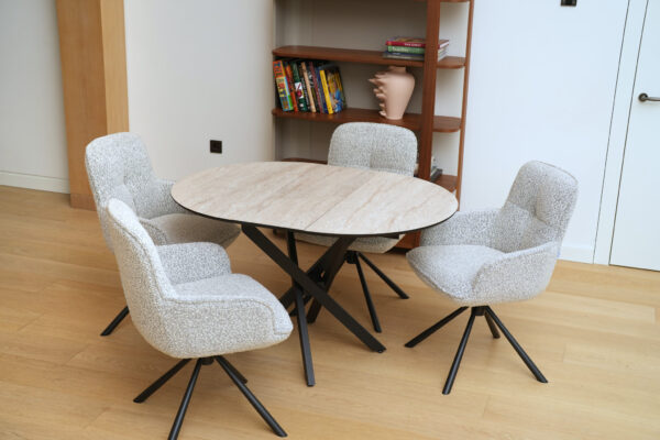 privee table home 9909 small.jpg