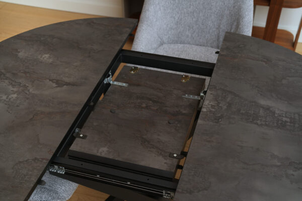 privee table home 9942 small.jpg